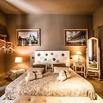 Vinto House Downtown 4*