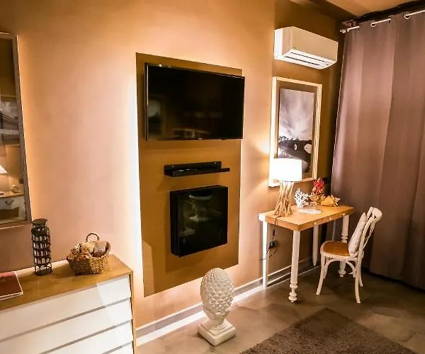 Vinto House Downtown 4* ساليرنو