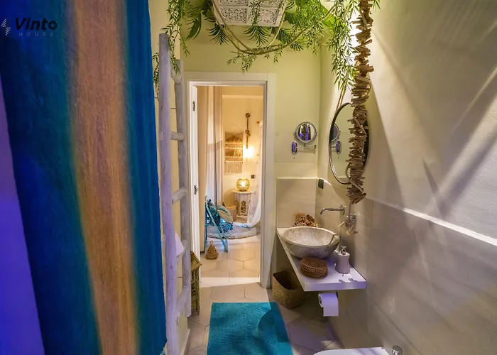 بيت ضيافة Vinto House Downtown 4*