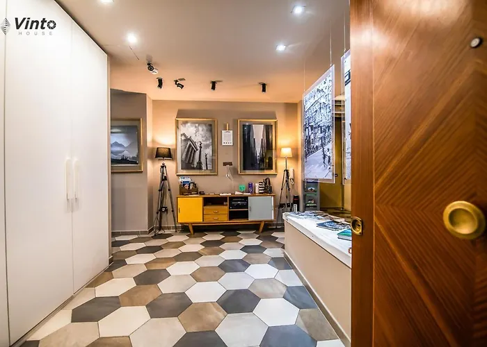 Vinto House Downtown 4* ساليرنو