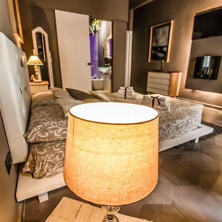Vinto House Downtown Гостевой дом 4*